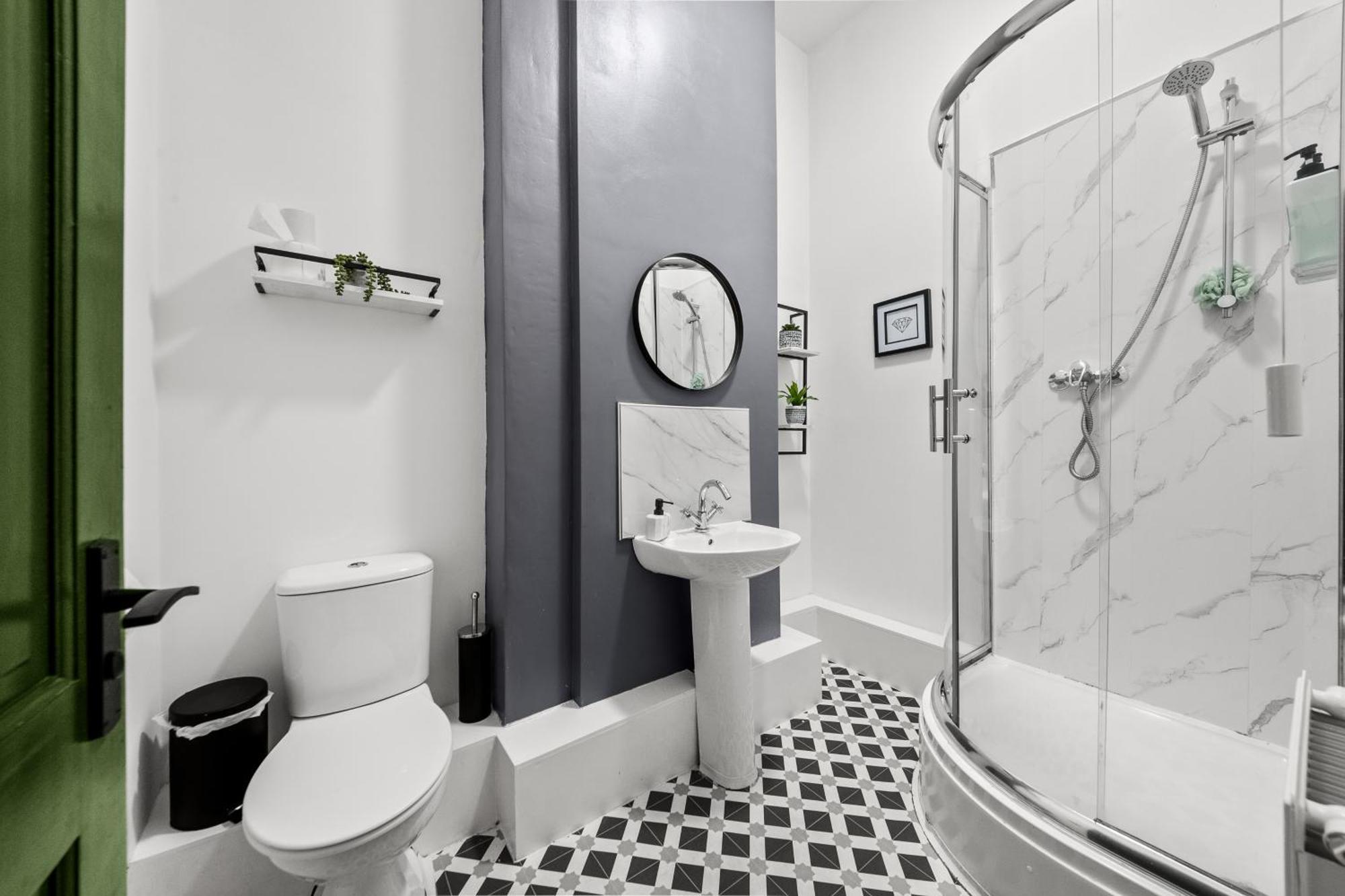 Spacious Birmingham City Apartment Zewnętrze zdjęcie